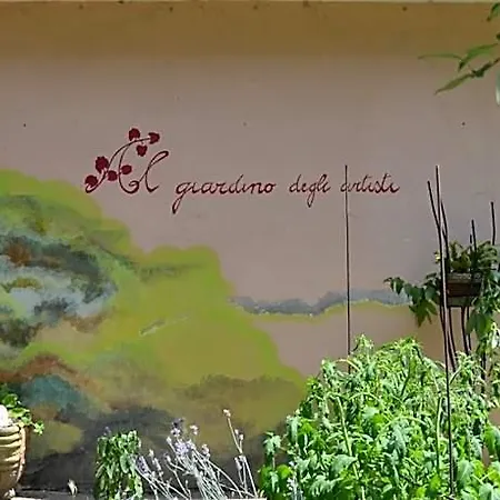 Al Giardino Degli Artisti Bed & Breakfast