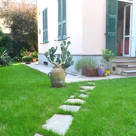 לינה וארוחת בוקר Al Giardino Degli Artisti