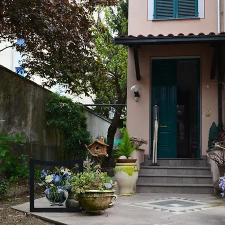Al Giardino Degli Artisti 3*